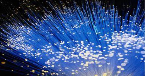 Telefonica extiende fibra optica en las Islas Baleares