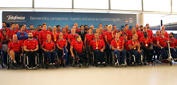 Telefónica recibe y felicita al equipo Paralímpico Español