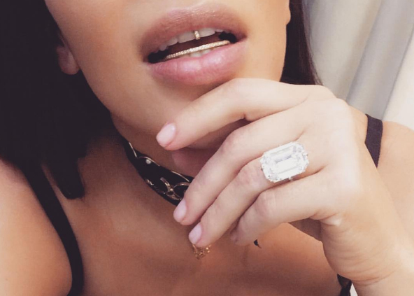 Así es el anillo de compromiso que han robado a Kim Kardashian
