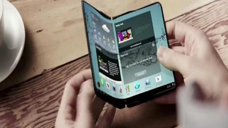 Antes del fin de 2018, Samsung presentará su Smartphone plegable