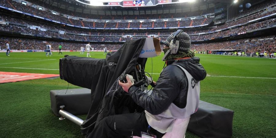 Los abonados al fútbol gastan 30 euros más al mes en telecos